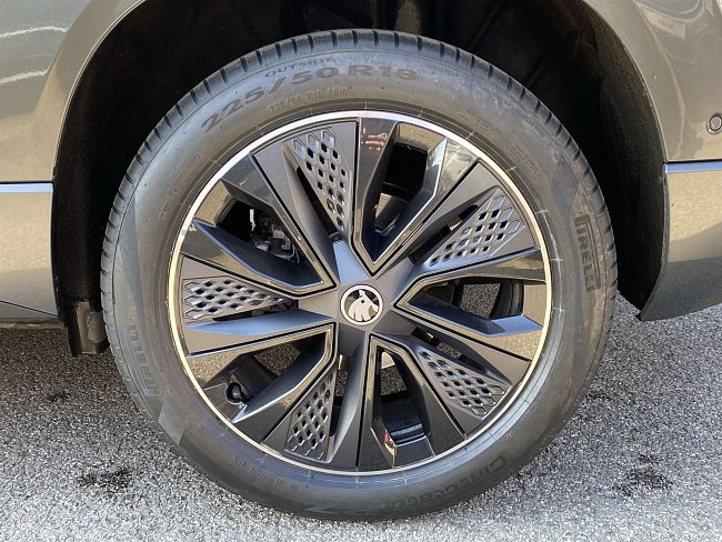20199666.jpg
