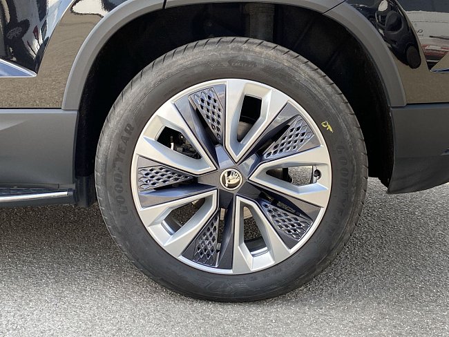 20199845.jpg