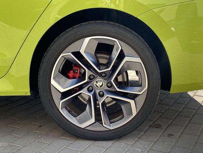 20199858.jpg