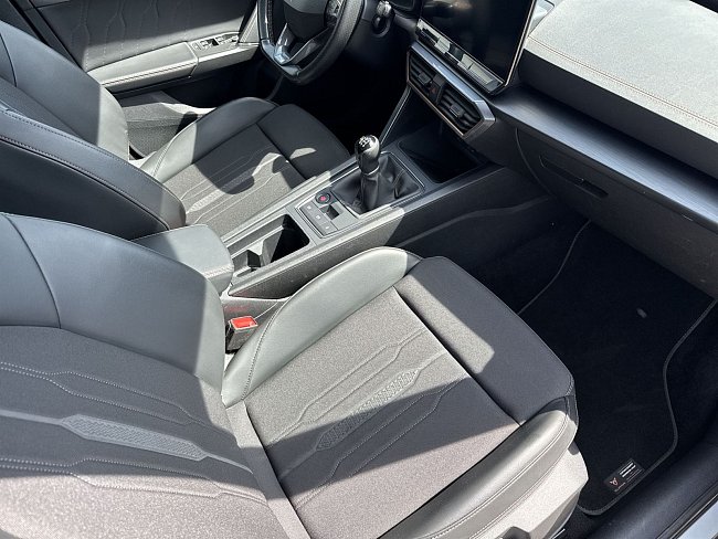 20198310.jpg