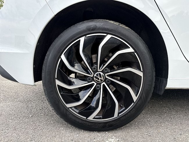 20198377.jpg