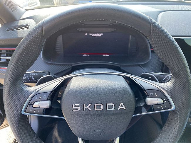 20198176.jpg