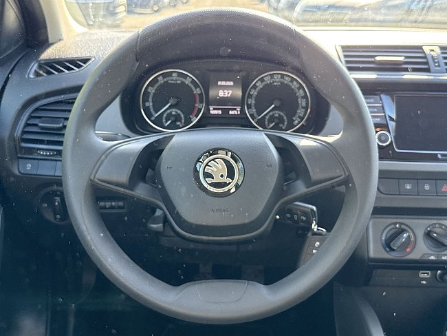20198585.jpg