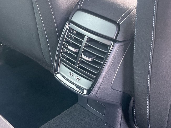 20198563.jpg