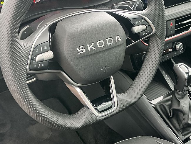 20198563.jpg