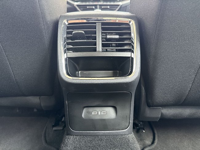 20198571.jpg