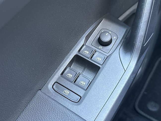 20198644.jpg