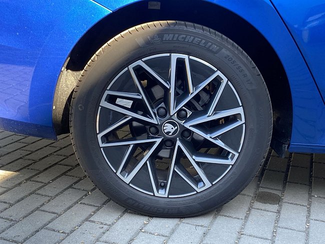 20198627.jpg