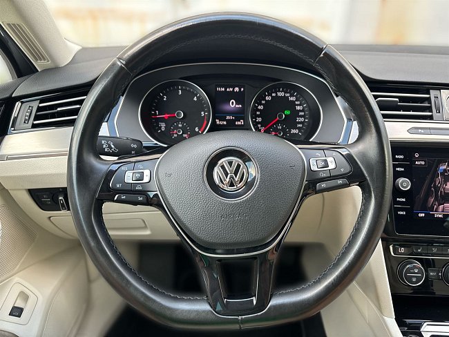 20198440.jpg