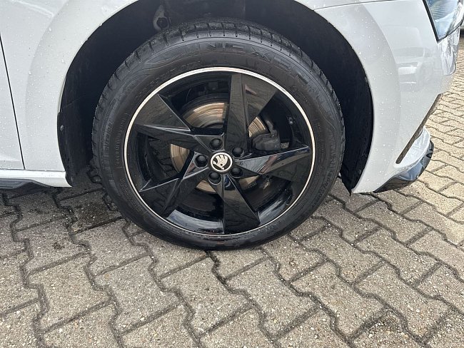 20198425.jpg