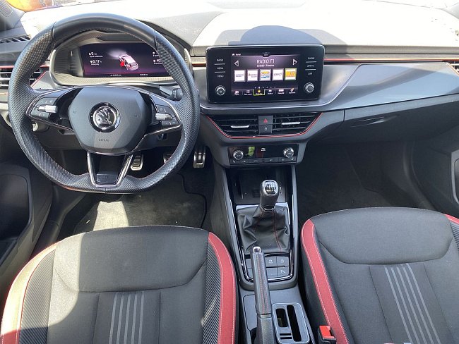 20198482.jpg