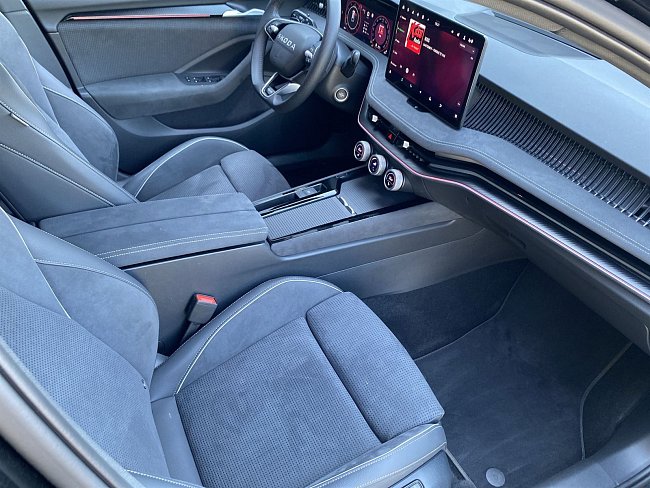 20198477.jpg
