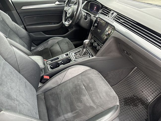 20198833.jpg