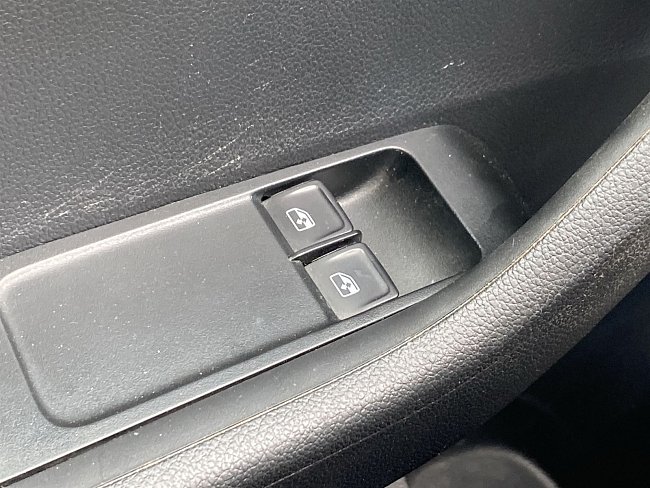 20198871.jpg