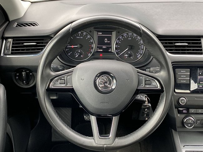 20198871.jpg