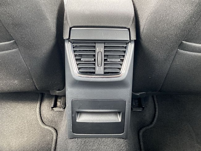 20198876.jpg