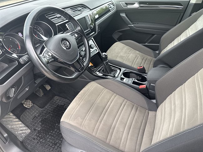 20198852.jpg