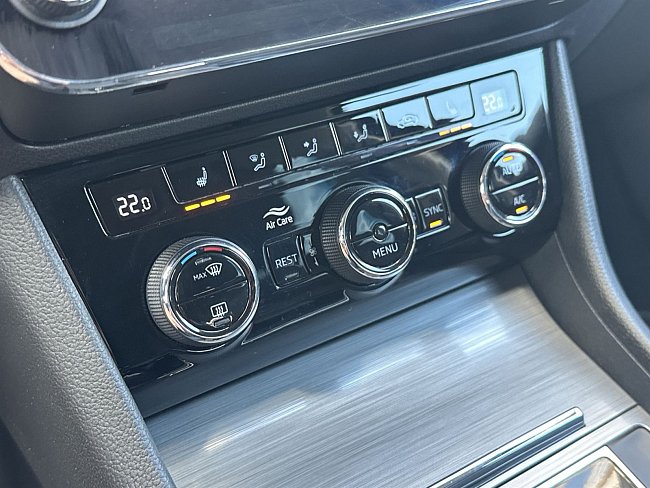 20198853.jpg