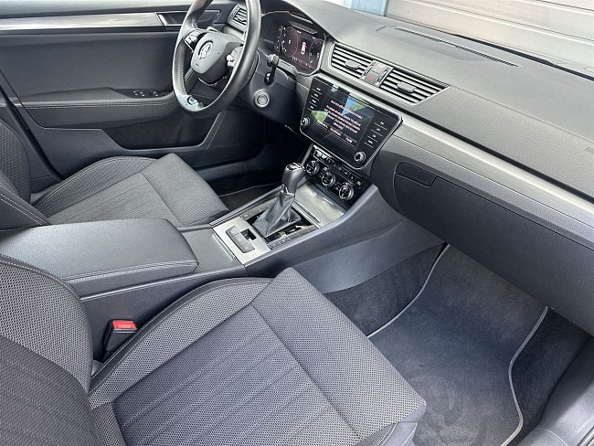 20198856.jpg