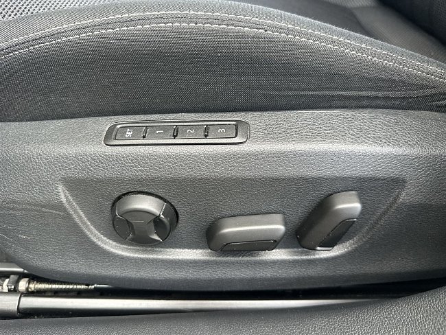 20198874.jpg