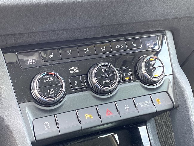 20198680.jpg