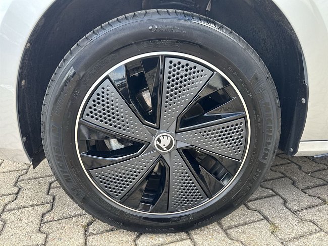 20198678.jpg