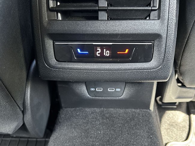 20198676.jpg