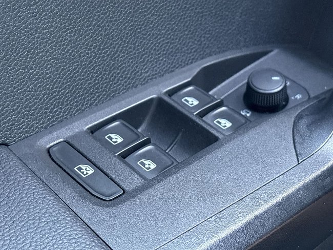 20198661.jpg