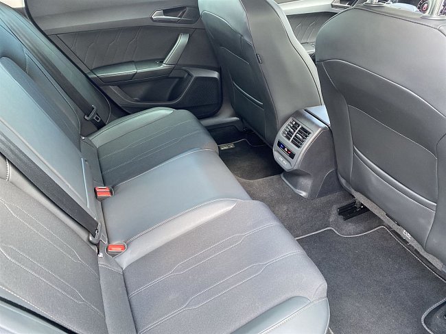 20198760.jpg
