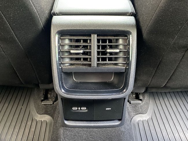 20198777.jpg