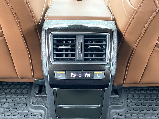 20198732.jpg