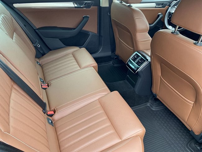 20198757.jpg