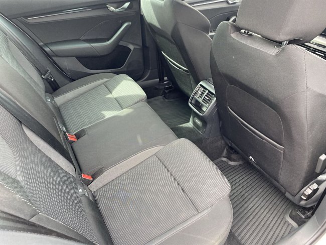 20198779.jpg