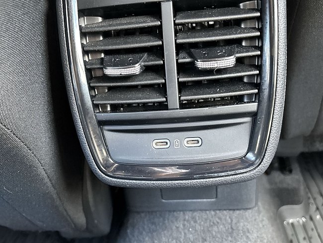 20198760.jpg