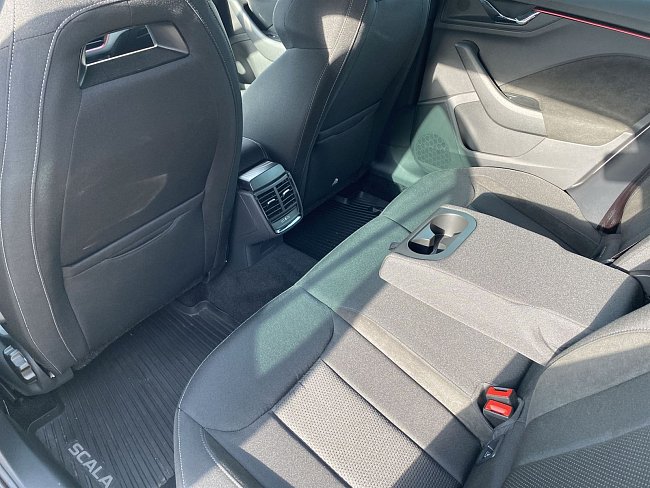 20198762.jpg