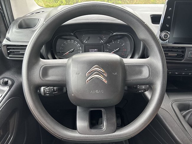 20198760.jpg