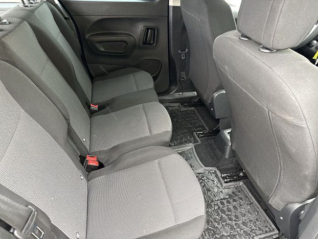 20198735.jpg