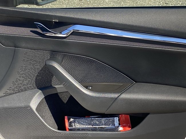 20198754.jpg