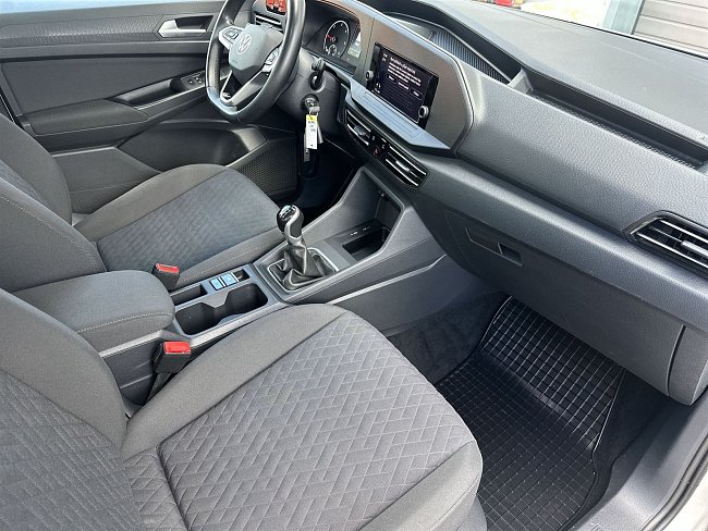 20198749.jpg