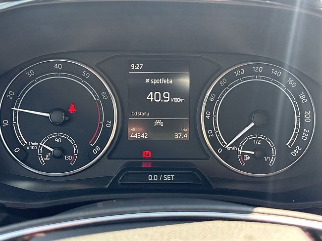 20198750.jpg