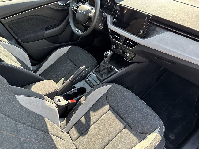 20199077.jpg