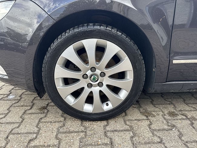 20199083.jpg