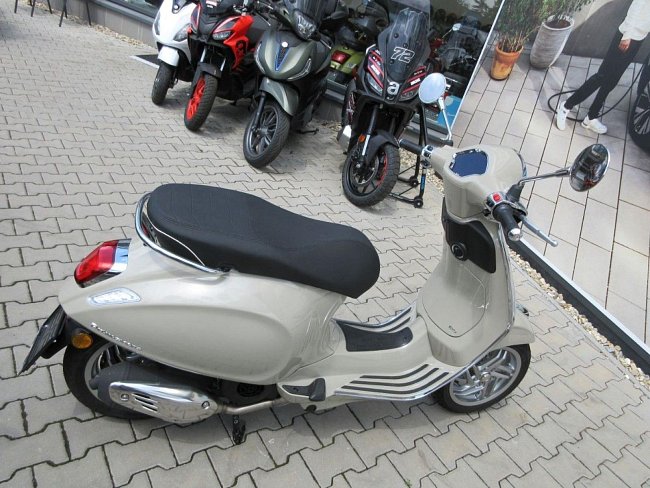 20199156.jpg