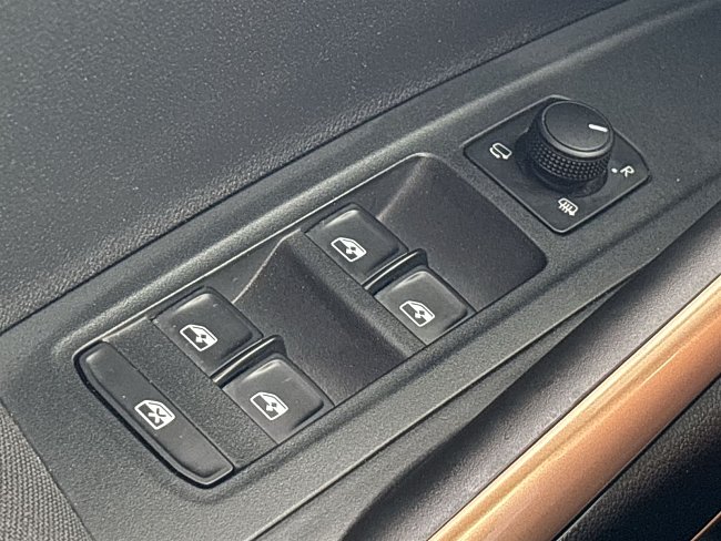 20198964.jpg