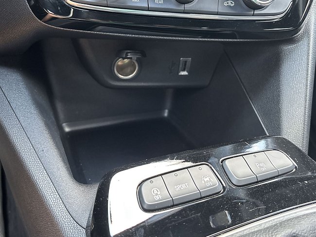 20198970.jpg