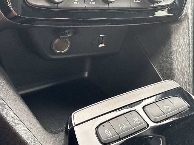20198973.jpg
