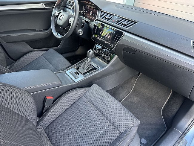 20198974.jpg