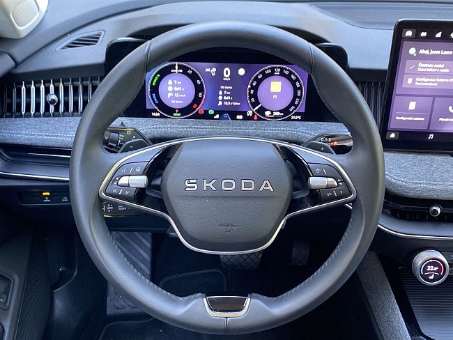 20198996.jpg