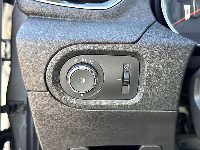 20198976.jpg