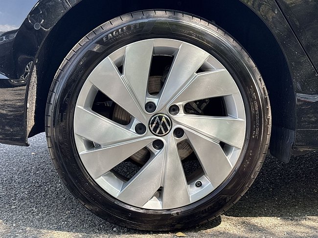 20198983.jpg